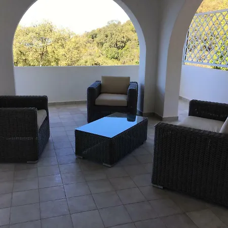 Guest house La Bouganville