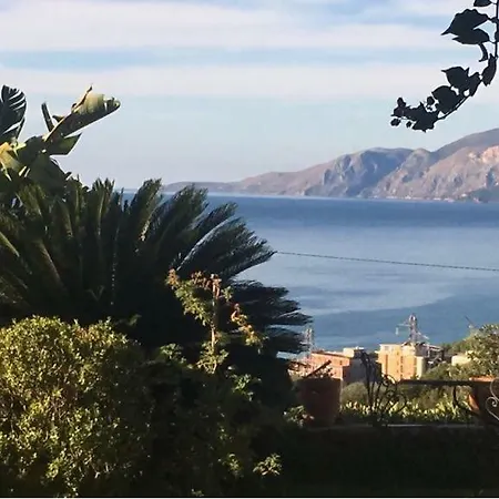La Bouganville Guest house Sapri